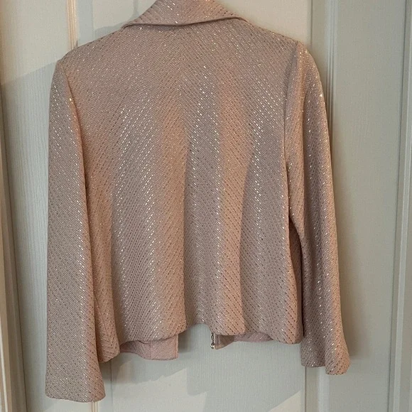 St. John Pale Pink Sparkle Tweed Blazer and Skirt Set - Picture 8 of 10